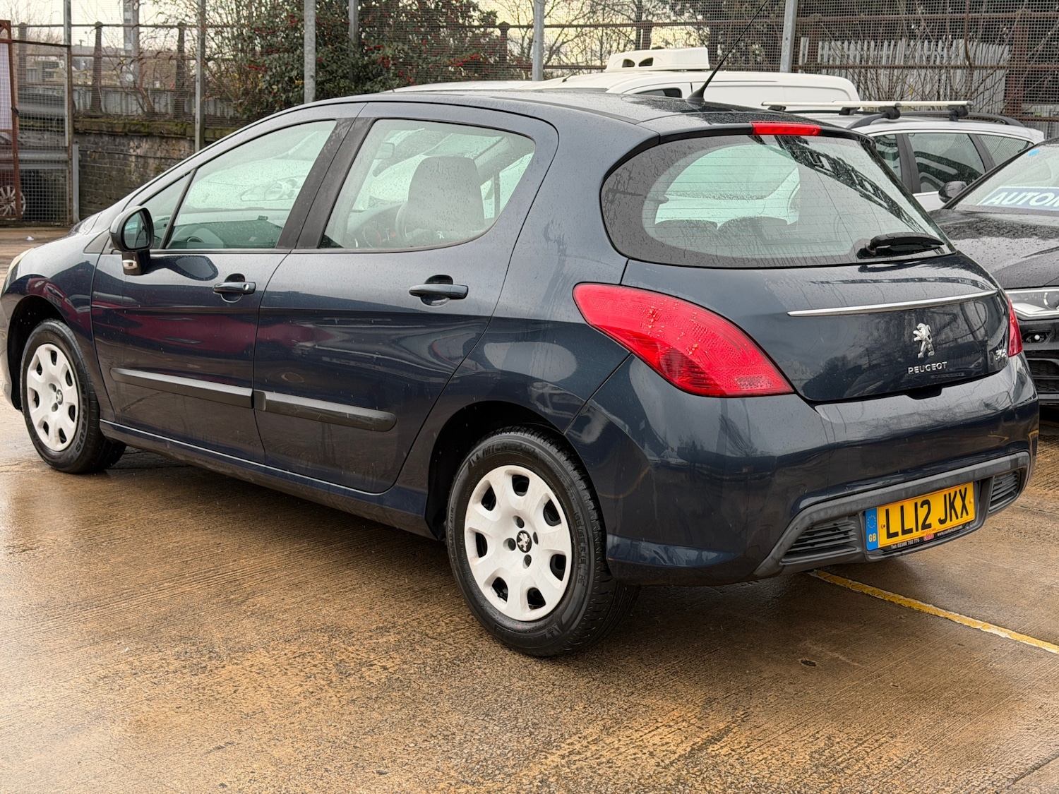 Used Peugeot 308 2012 for sale - 77303815: Photo 5