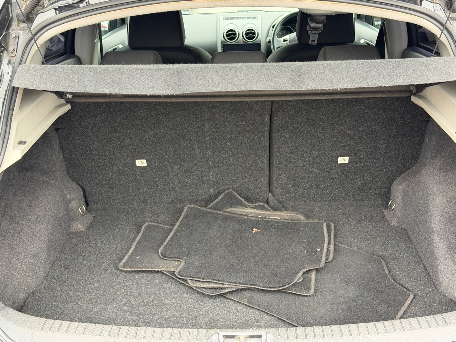 Used Nissan Qashqai 2009 for sale - 77997184: Photo 11