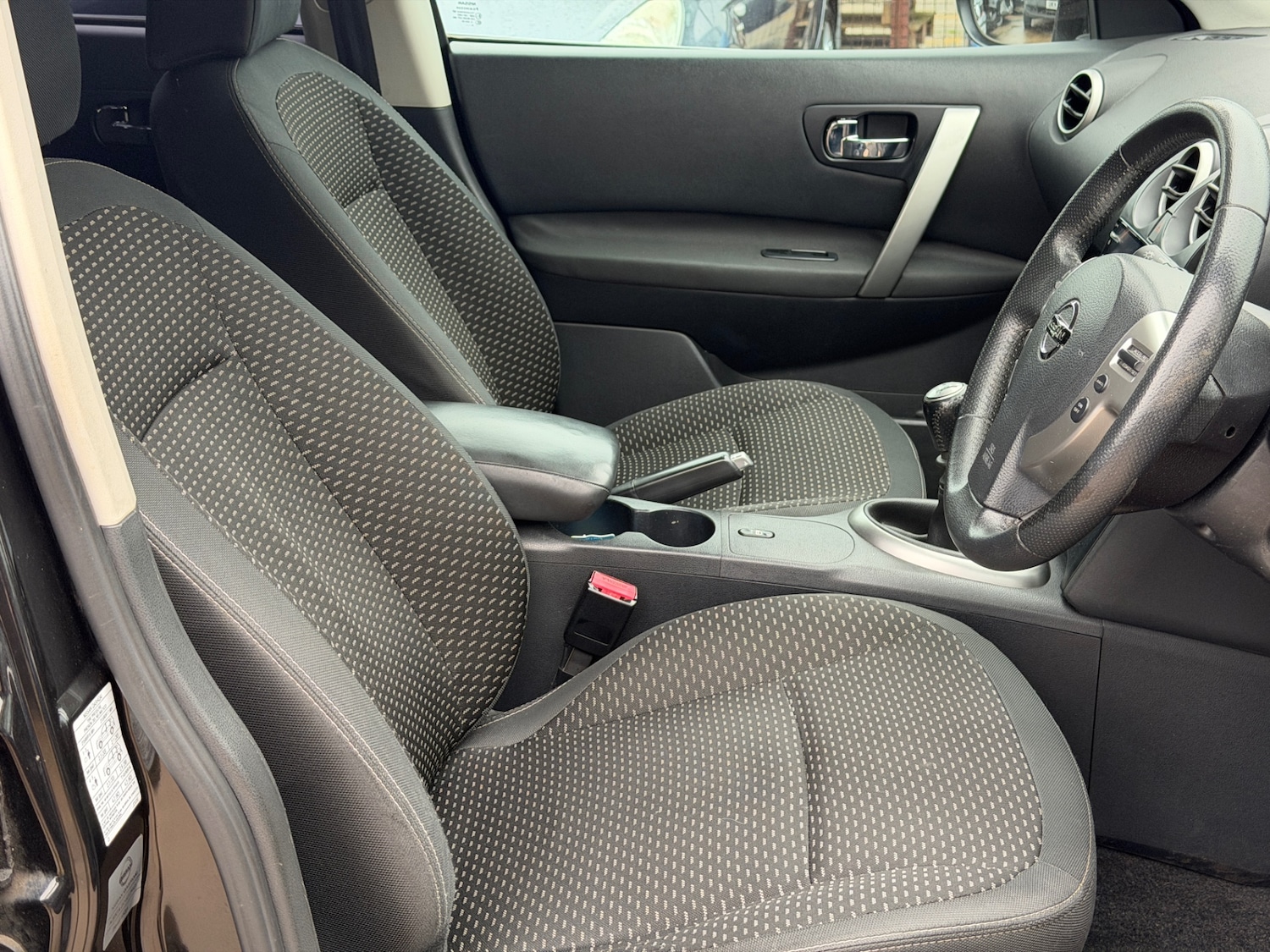 Used Nissan Qashqai 2009 for sale - 77997184: Photo 9