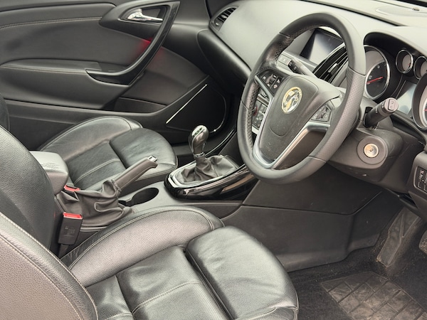Used Vauxhall Astra GTC 2015 for sale - 76297795: Photo 10