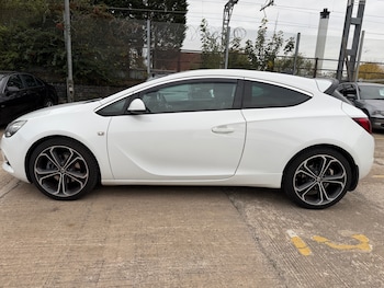 Used Vauxhall Astra GTC 2015 for sale - 76297795: Photo 4