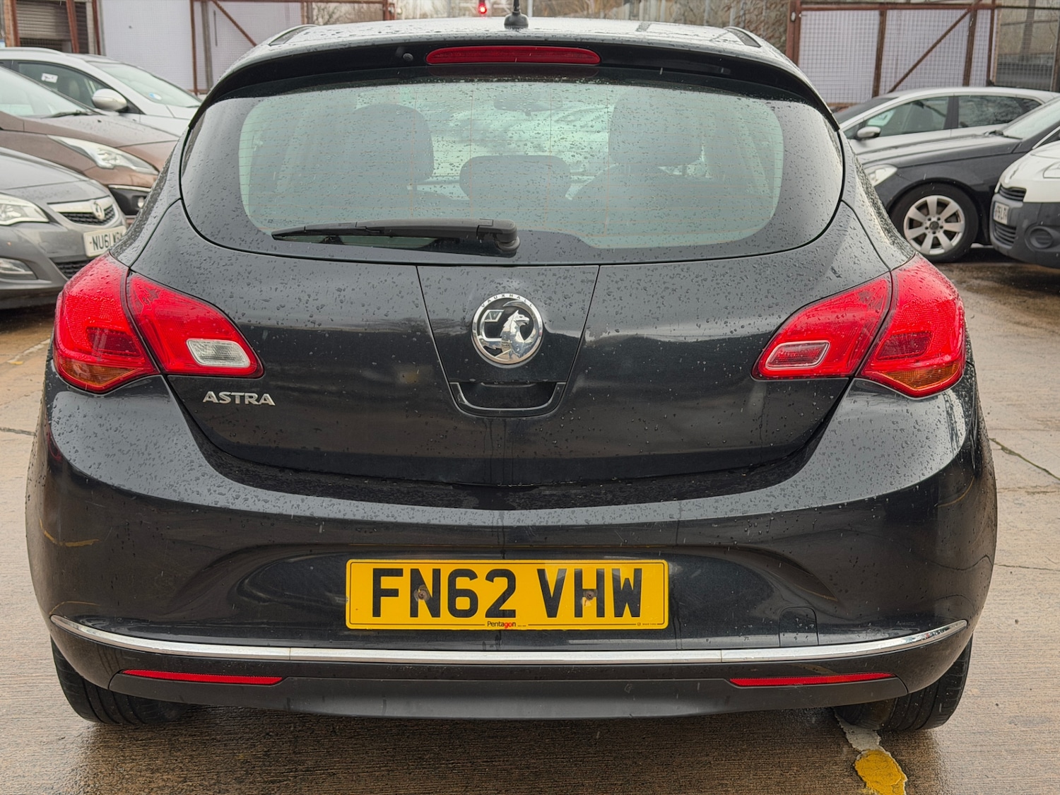 Used Vauxhall Astra 2013 for sale - 77154699: Photo 7