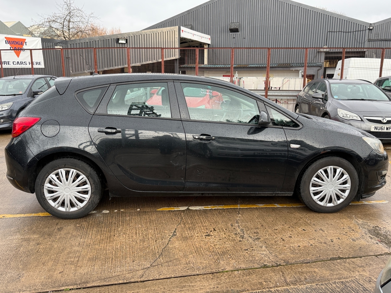 Used Vauxhall Astra 2013 for sale - 77154699: Photo 9