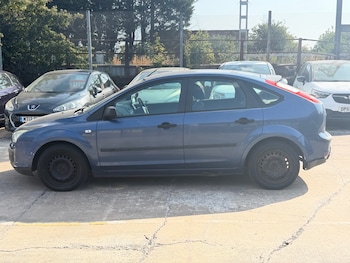 Used Ford Focus 2006 for sale - 79264059: Photo