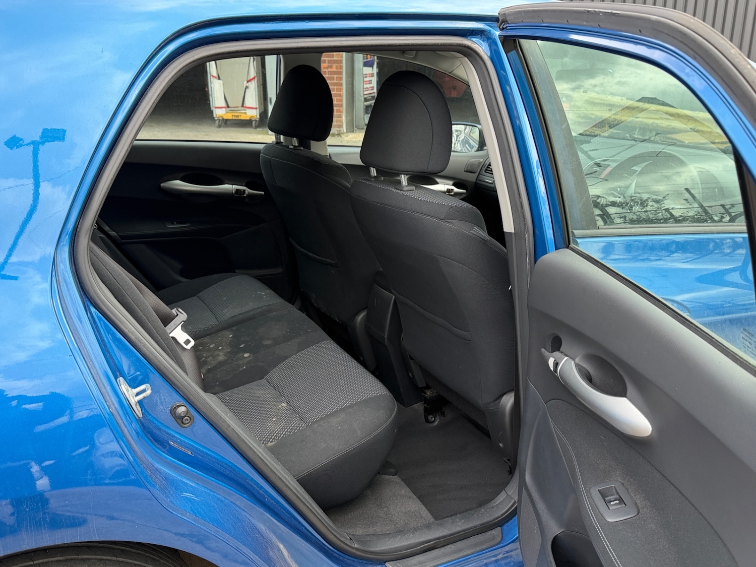 Used Toyota Auris 2010 for sale - 78197132: Photo 9