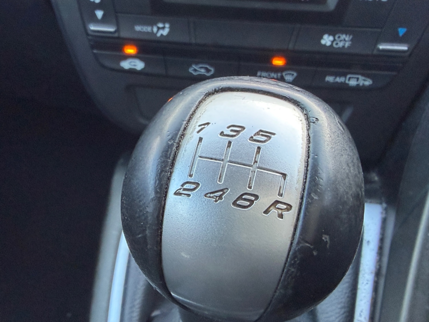 Used Honda Civic 2012 for sale - 76938322: Photo 18