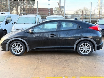 Used Honda Civic 2012 for sale - 76938322: Photo