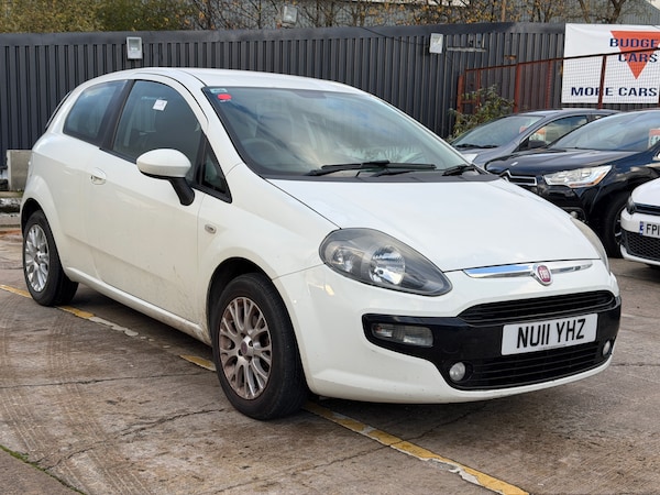 Cheap Fiat Punto Evo 2011 (11) - 1.2 MyLife 3dr for sale in Manchester, Greater Manchester