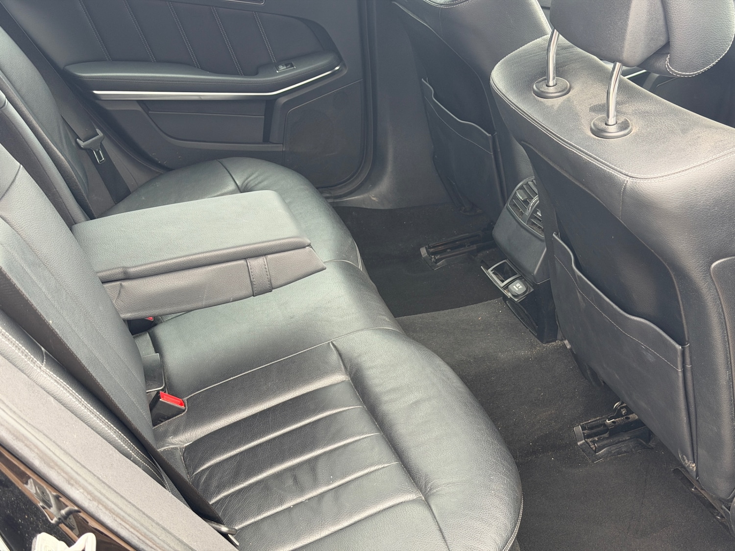 Used Mercedes-Benz E Class 2013 for sale - 77630919: Photo 11