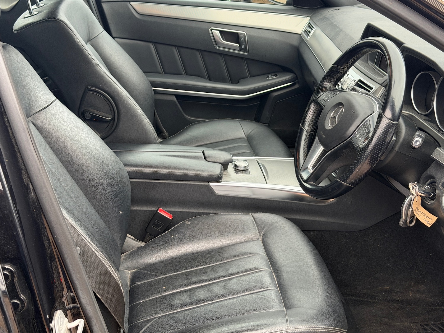 Used Mercedes-Benz E Class 2013 for sale - 77630919: Photo 12