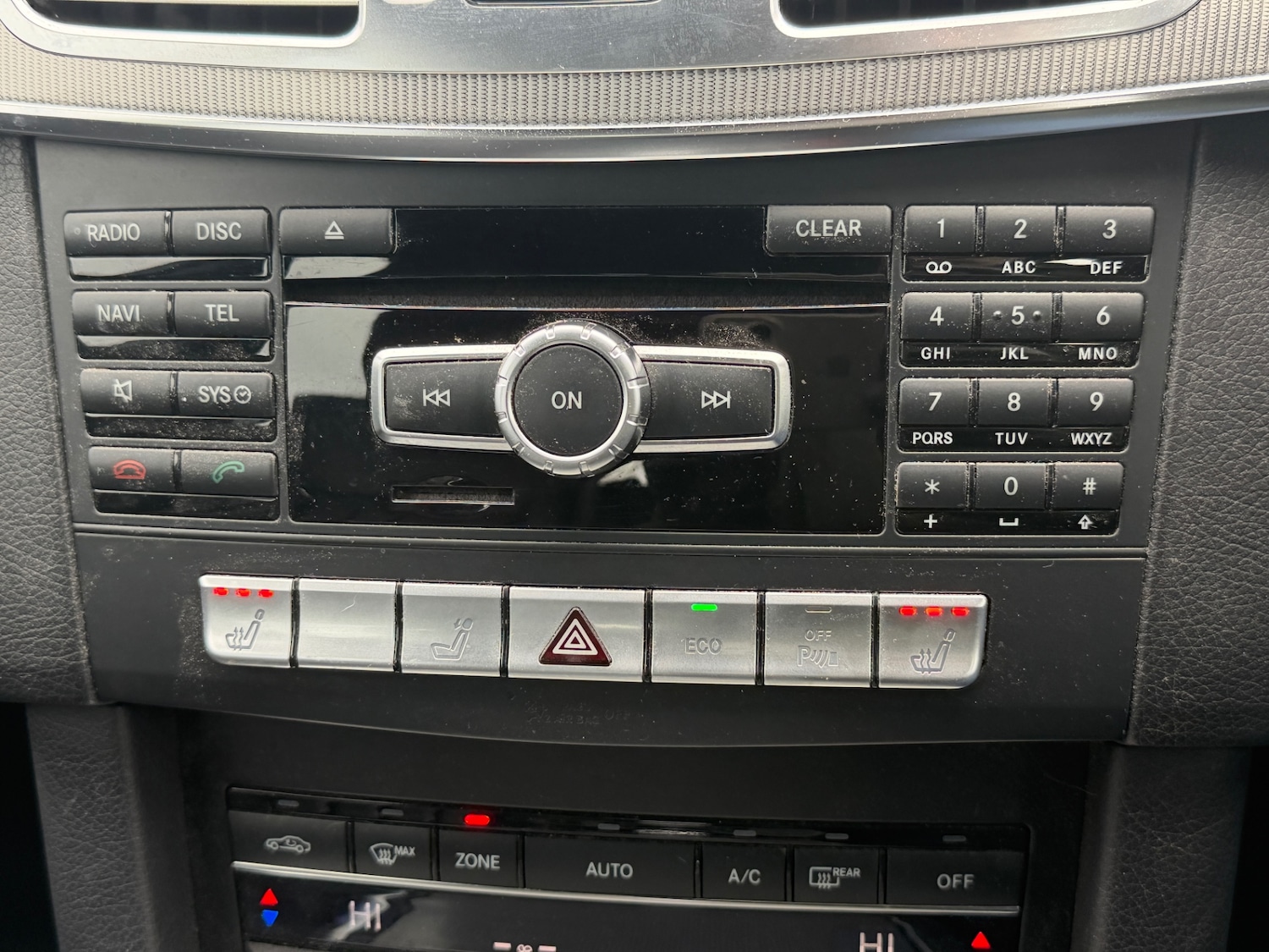 Used Mercedes-Benz E Class 2013 for sale - 77630919: Photo 20