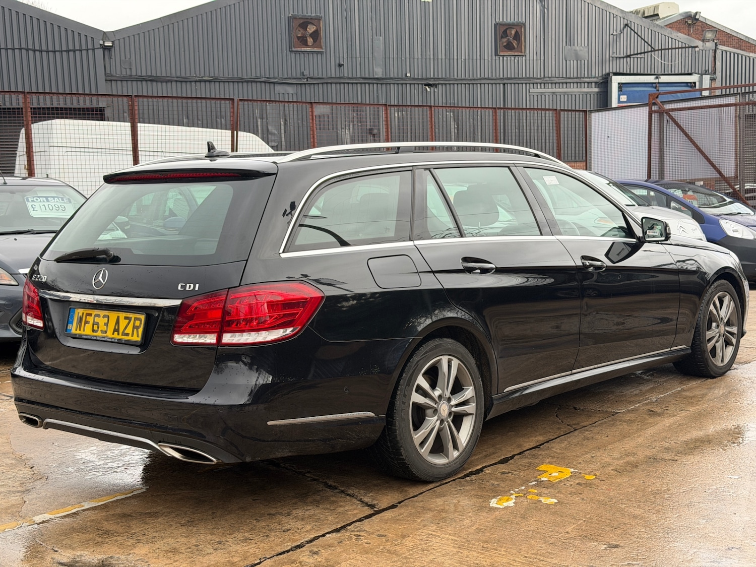 Used Mercedes-Benz E Class 2013 for sale - 77630919: Photo 7