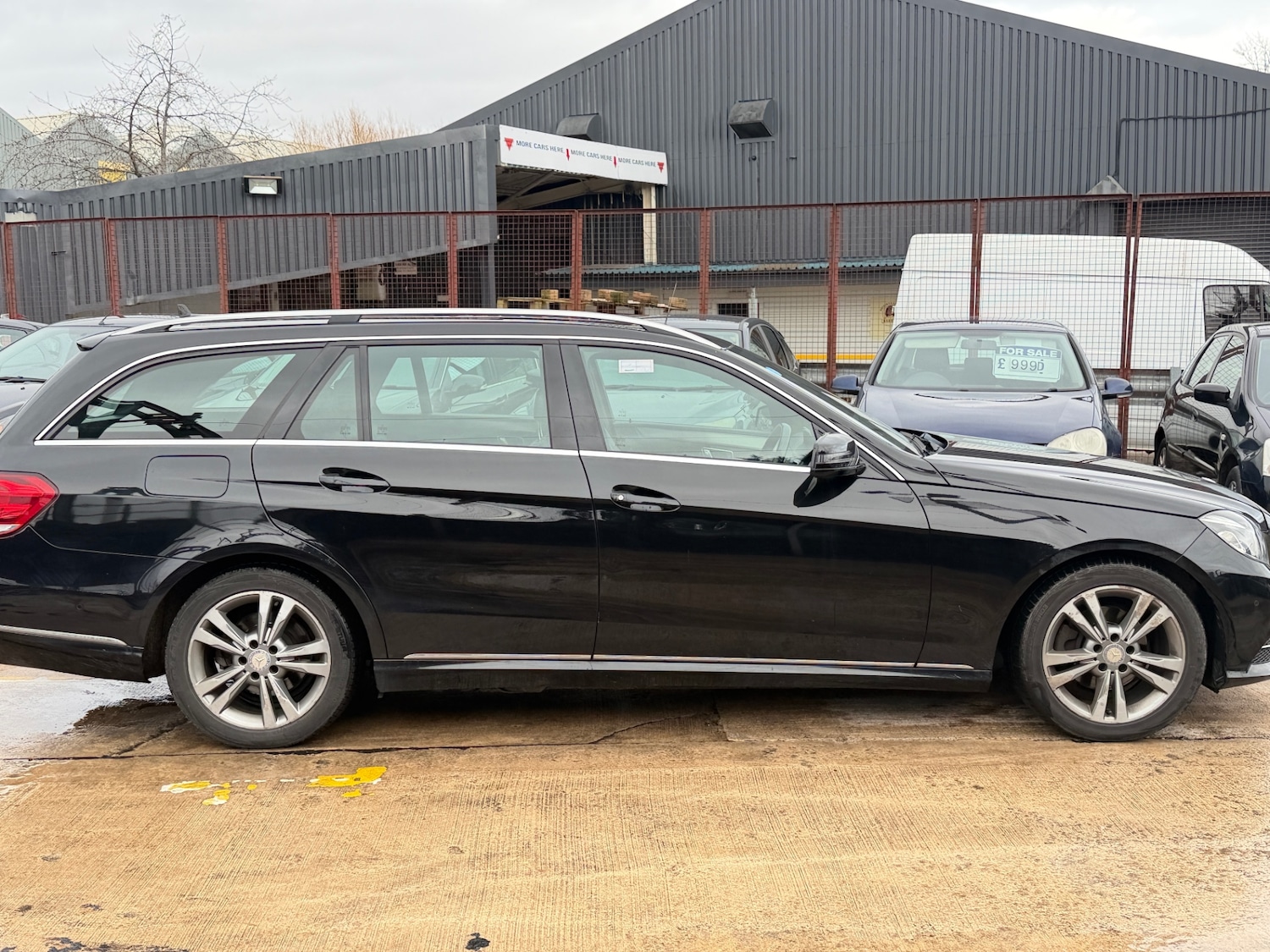 Used Mercedes-Benz E Class 2013 for sale - 77630919: Photo 8