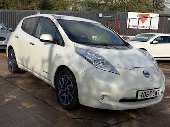 2015 (65) - 80kW Acenta 24kWh 5dr Auto