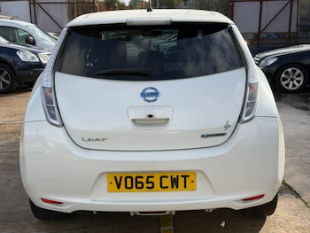 Used Nissan Leaf 2015 for sale - 76402219: Photo