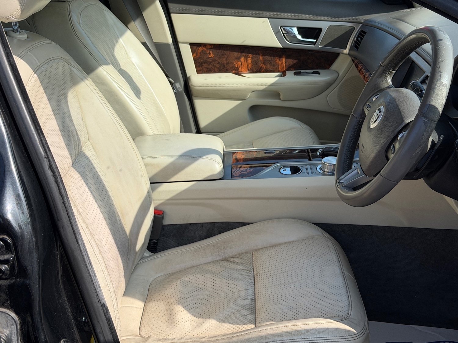 Used Jaguar XF 2009 for sale - 77950733: Photo 10