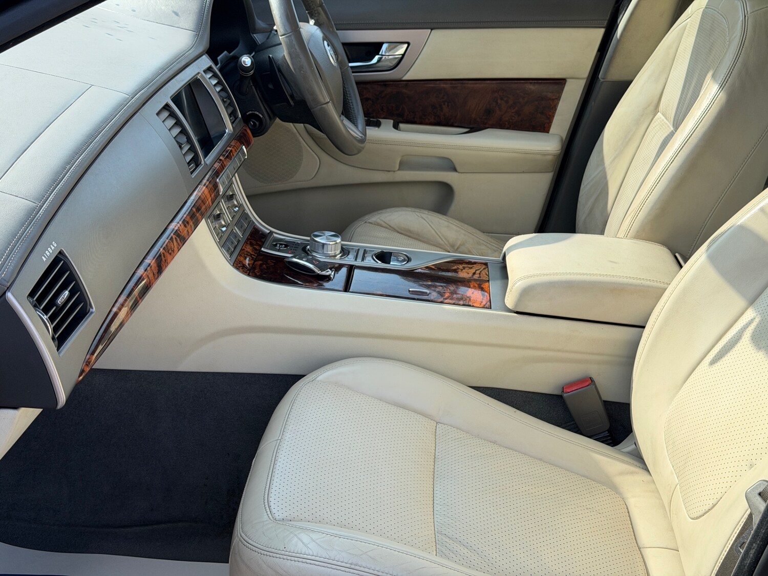 Used Jaguar XF 2009 for sale - 77950733: Photo 16