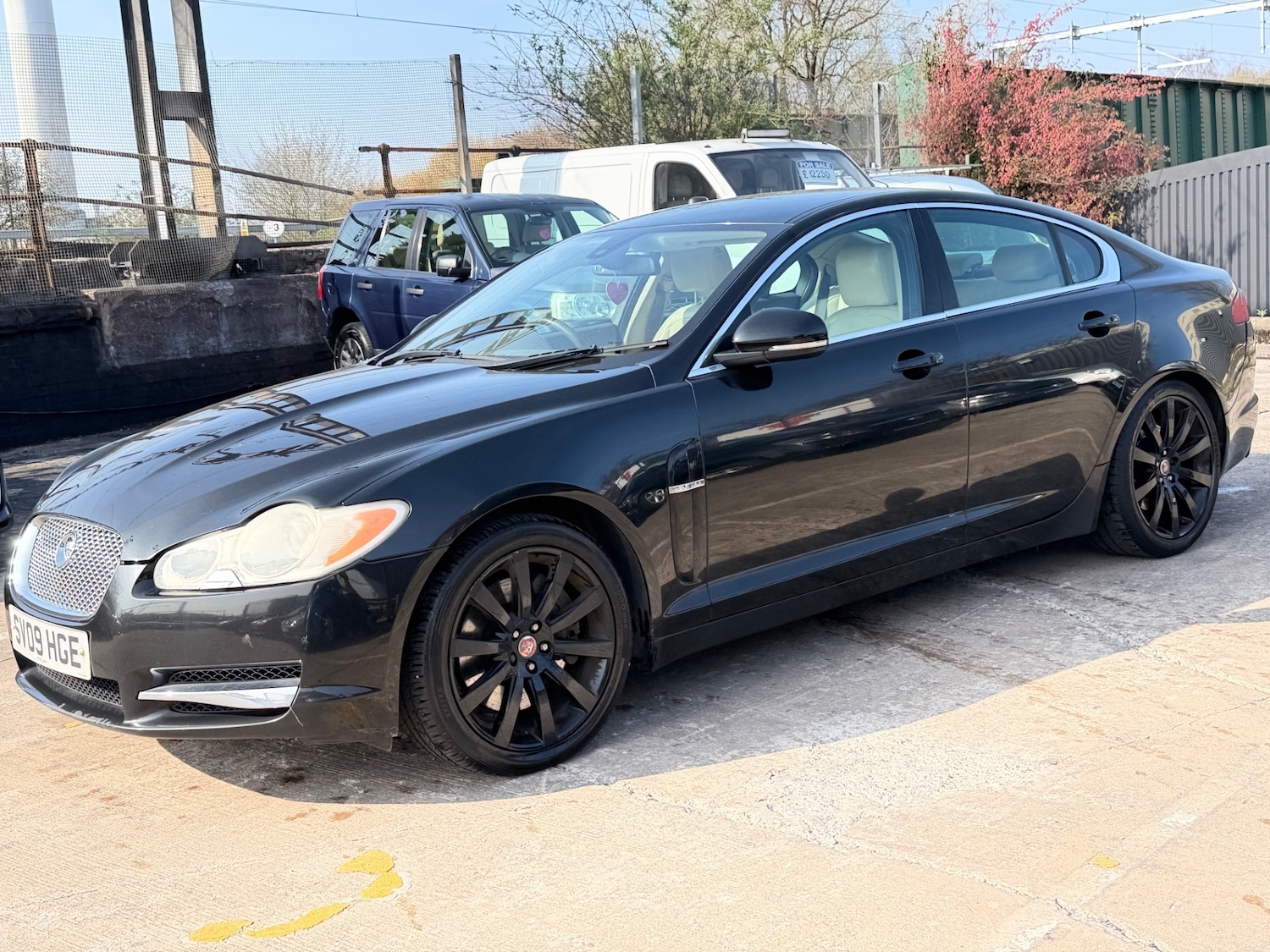 Used Jaguar XF 2009 for sale - 77950733: Photo 3