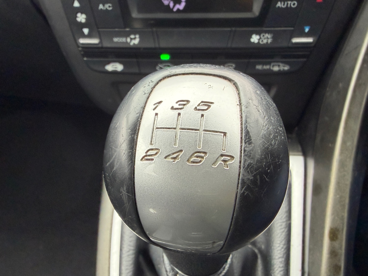 Used Honda Civic 2013 for sale - 77781310: Photo 17