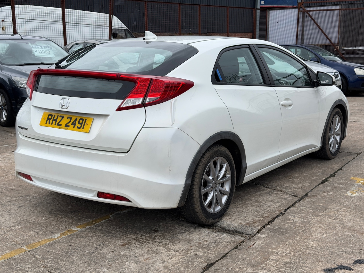 Used Honda Civic 2013 for sale - 77781310: Photo 7