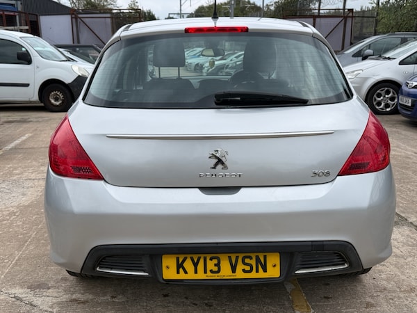 Used Peugeot 308 2013 for sale - 76091948: Photo 7