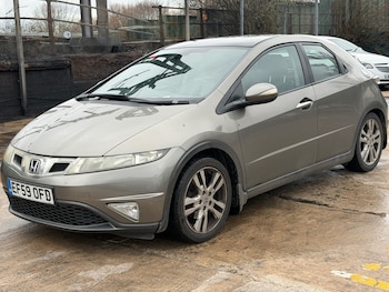 Used Honda Civic 2010 for sale - 77631255: Photo
