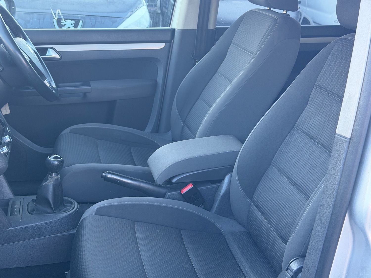 Used Volkswagen Touran 2011 for sale - 76665947: Photo 15