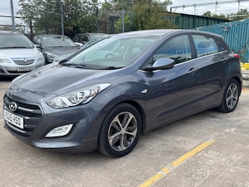 Used Hyundai i30 2015 for sale - 75639294: Photo