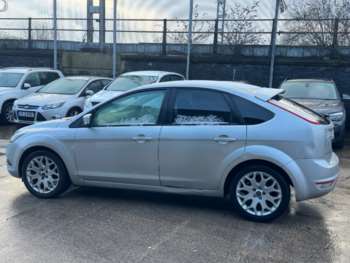 Used Ford Focus 2010 for sale - 73364360: Photo