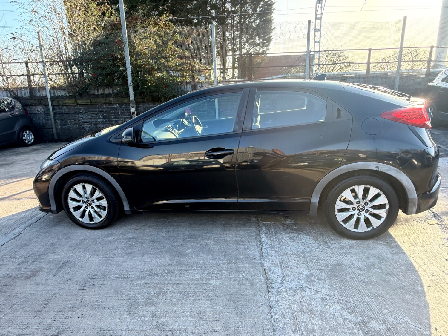 Used Honda Civic 2013 for sale - 77736164: Photo 4