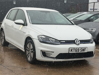 Used Volkswagen Golf 2020 for sale - 78014836: Photo