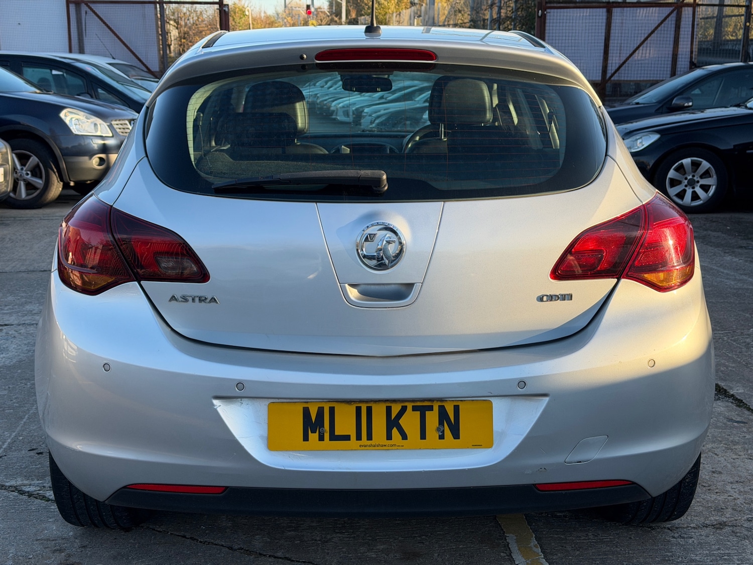 Used Vauxhall Astra 2011 for sale - 76649466: Photo 7