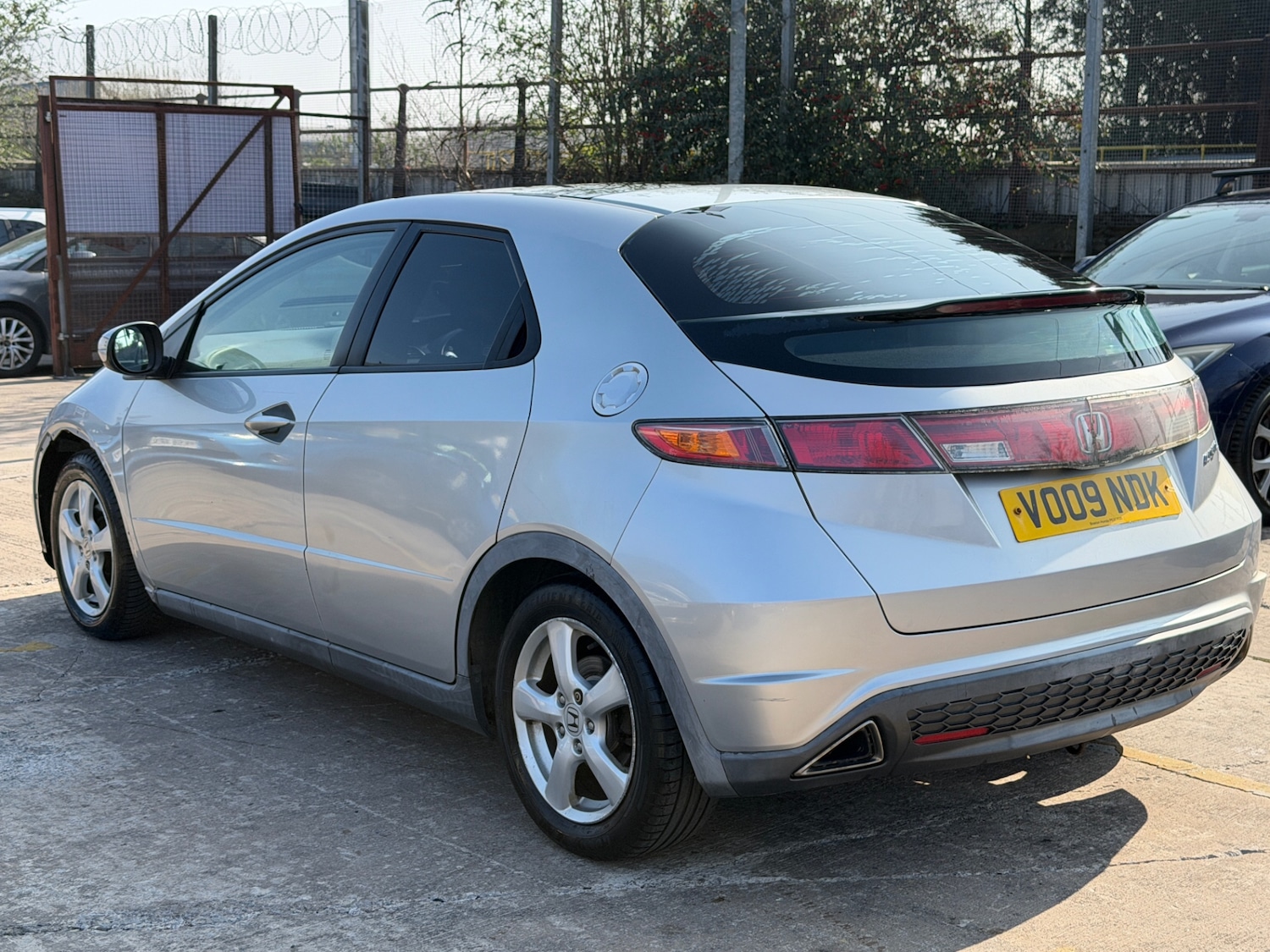 Used Honda Civic 2009 for sale - 77974542: Photo 5