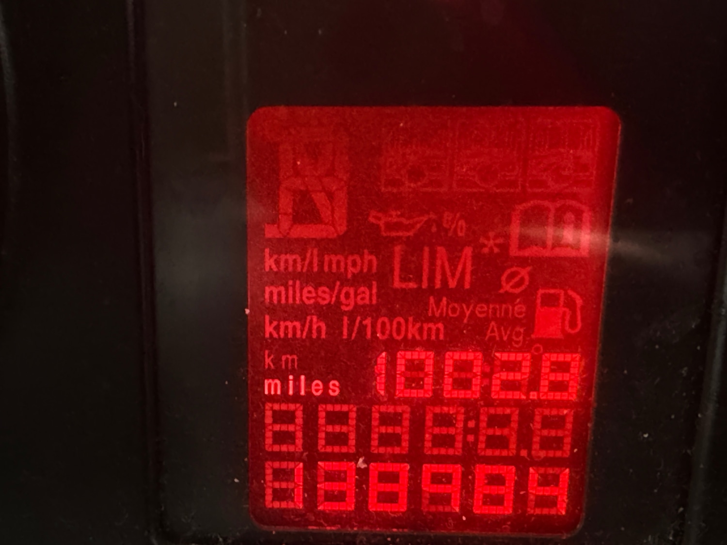 Used Vauxhall Astra 2011 for sale - 77178311: Photo 11