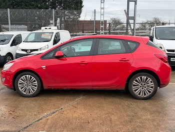 Used Vauxhall Astra 2011 for sale - 77178311: Photo