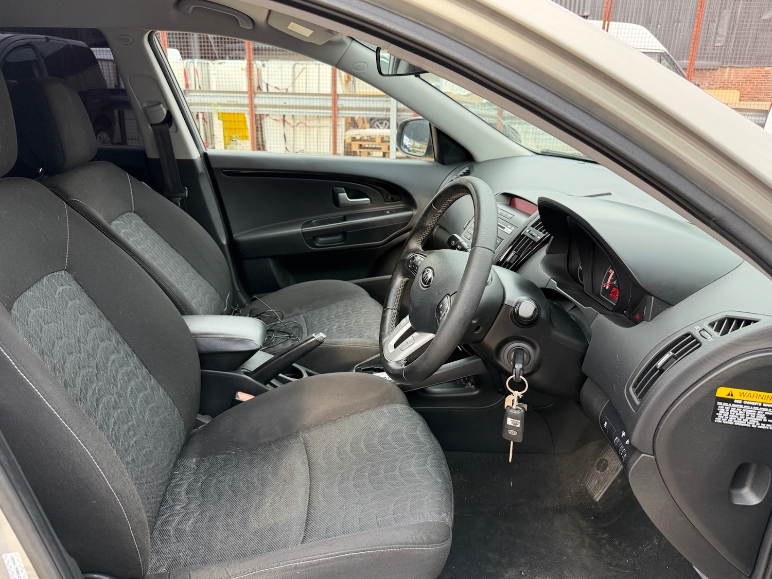 Used Kia Ceed 2010 for sale - 76149715: Photo 10