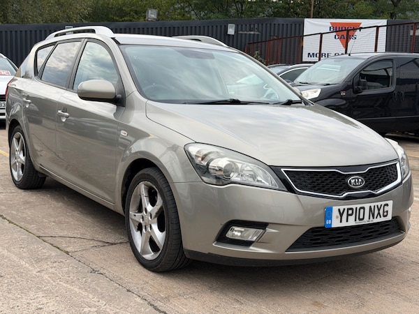 Used Kia Ceed 2010 for sale - 76149715: Photo 1