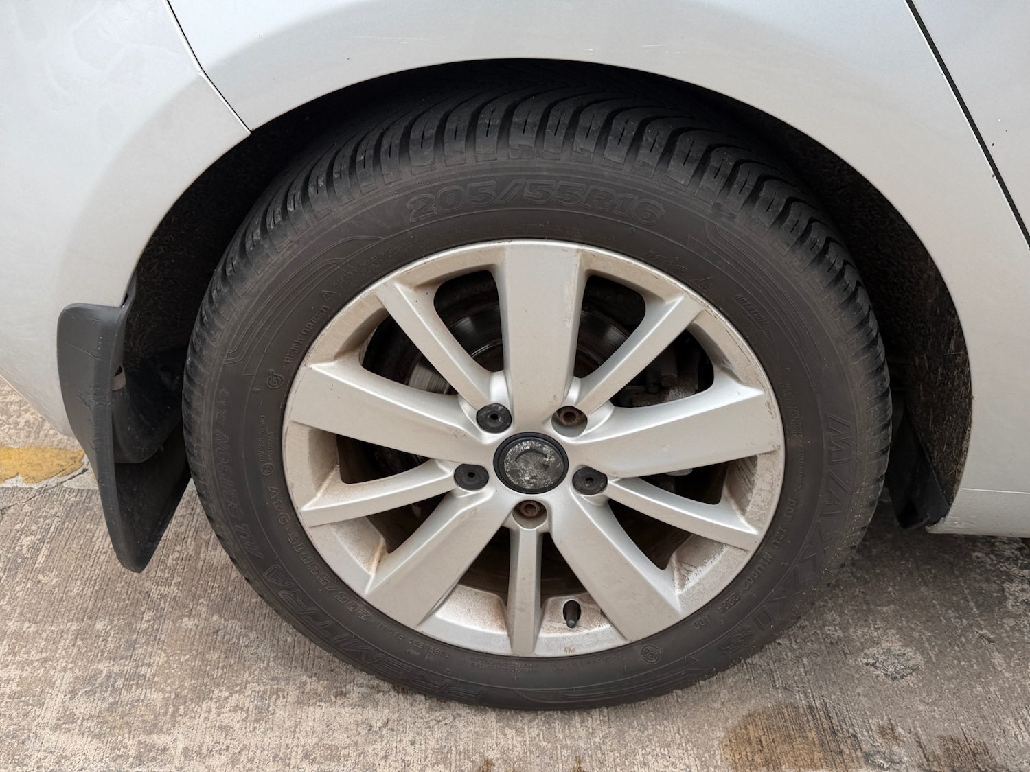 Used Volkswagen Golf 2011 for sale - 77781301: Photo 11