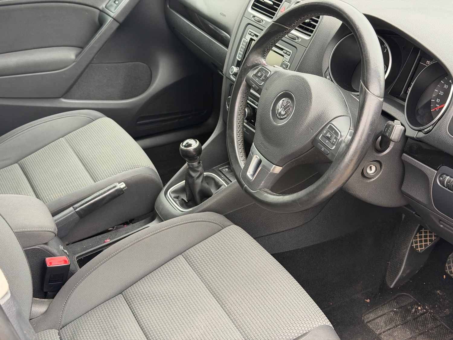 Used Volkswagen Golf 2011 for sale - 77781301: Photo 14