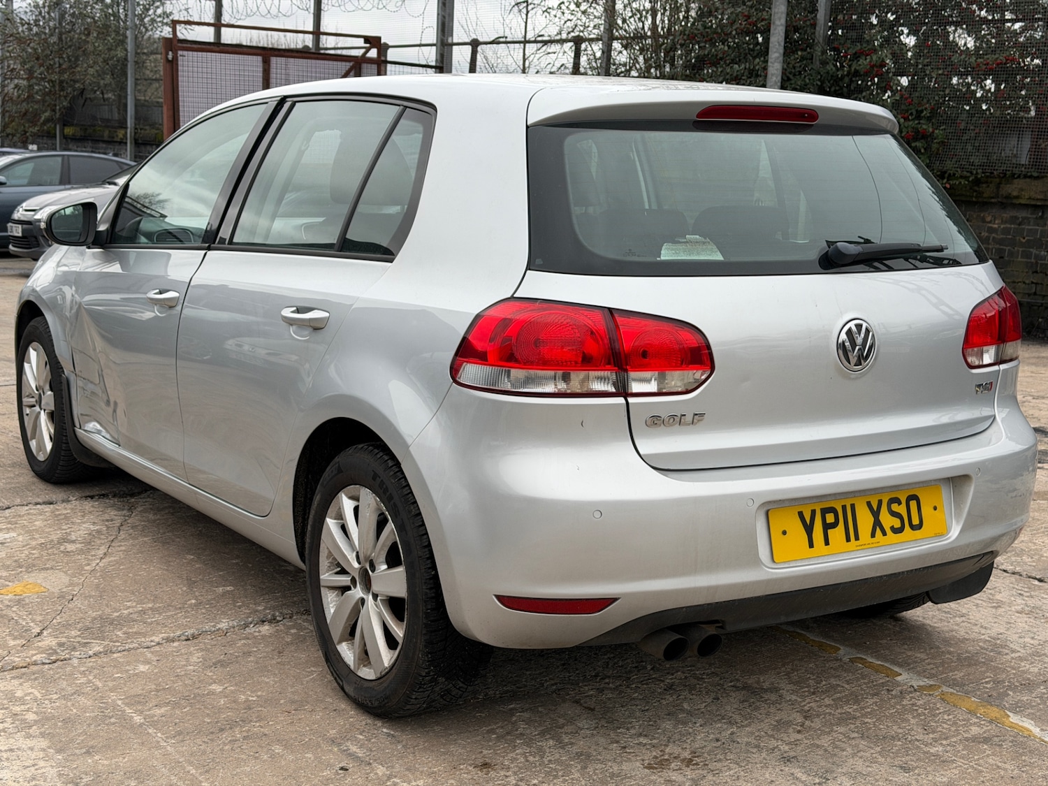 Used Volkswagen Golf 2011 for sale - 77781301: Photo 5