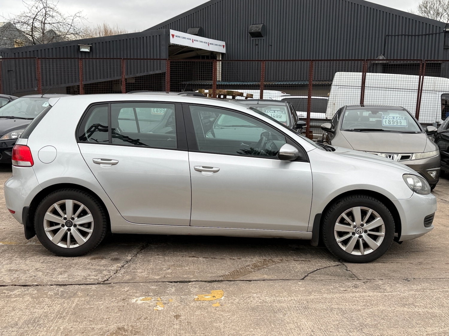 Used Volkswagen Golf 2011 for sale - 77781301: Photo 7