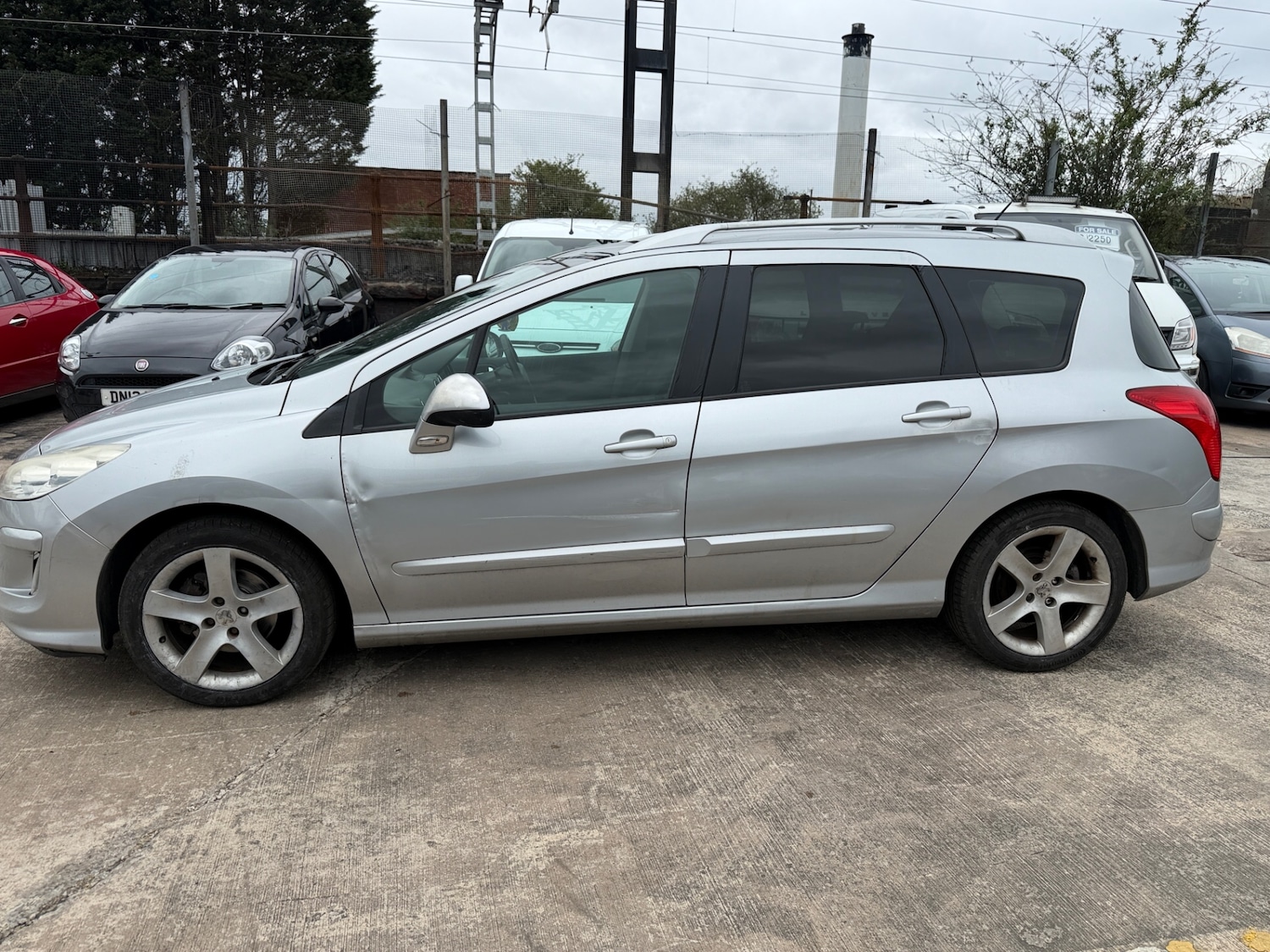Used Peugeot 308 2010 for sale - 78140428: Photo 4