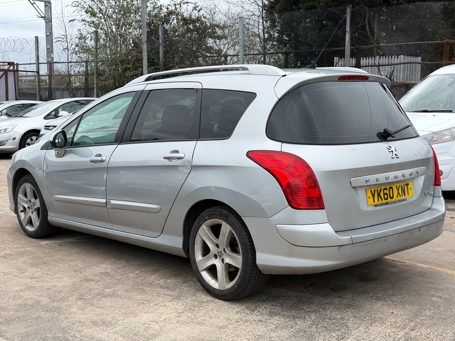 Used Peugeot 308 2010 for sale - 78140428: Photo 5
