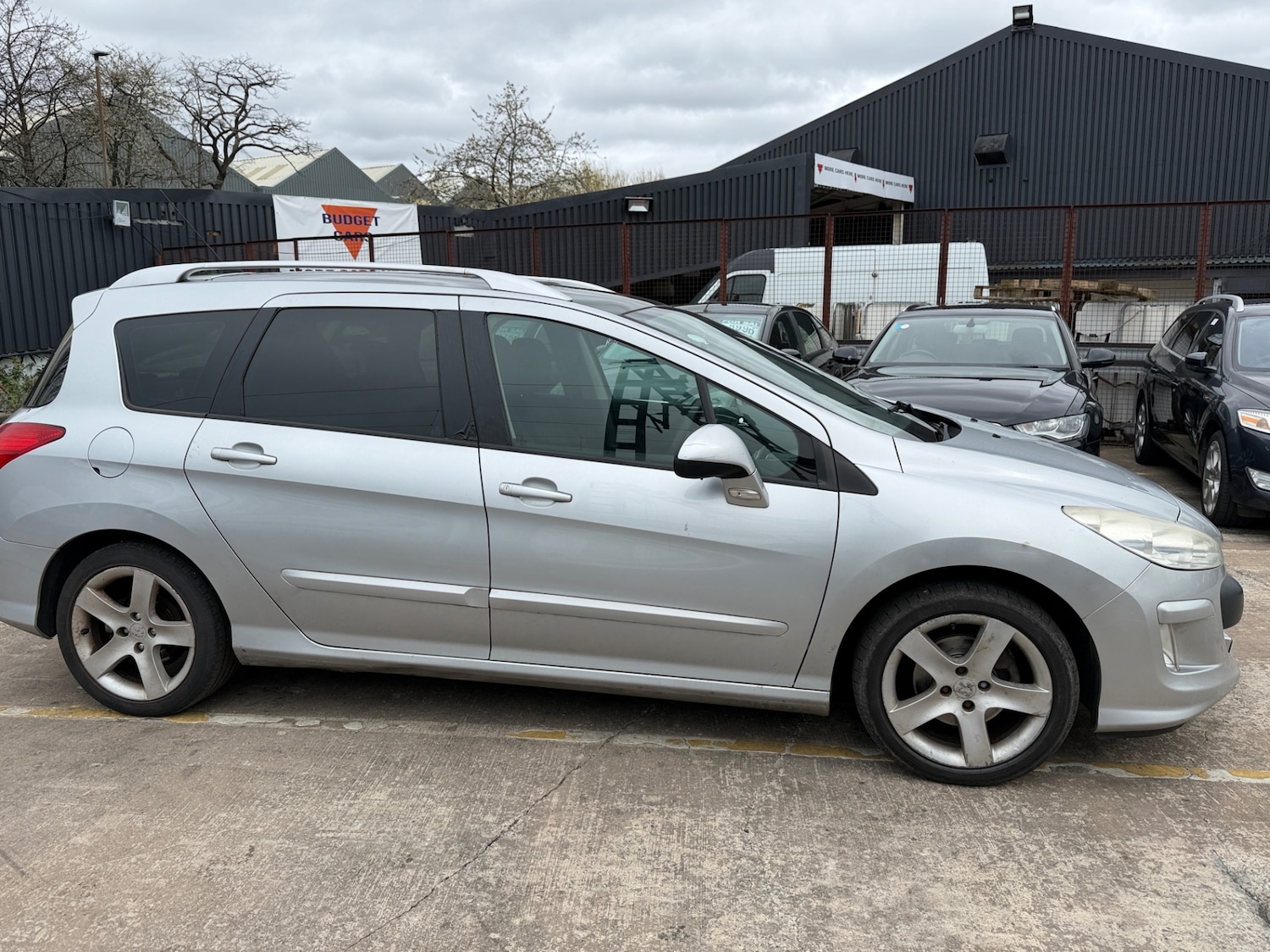 Used Peugeot 308 2010 for sale - 78140428: Photo 6