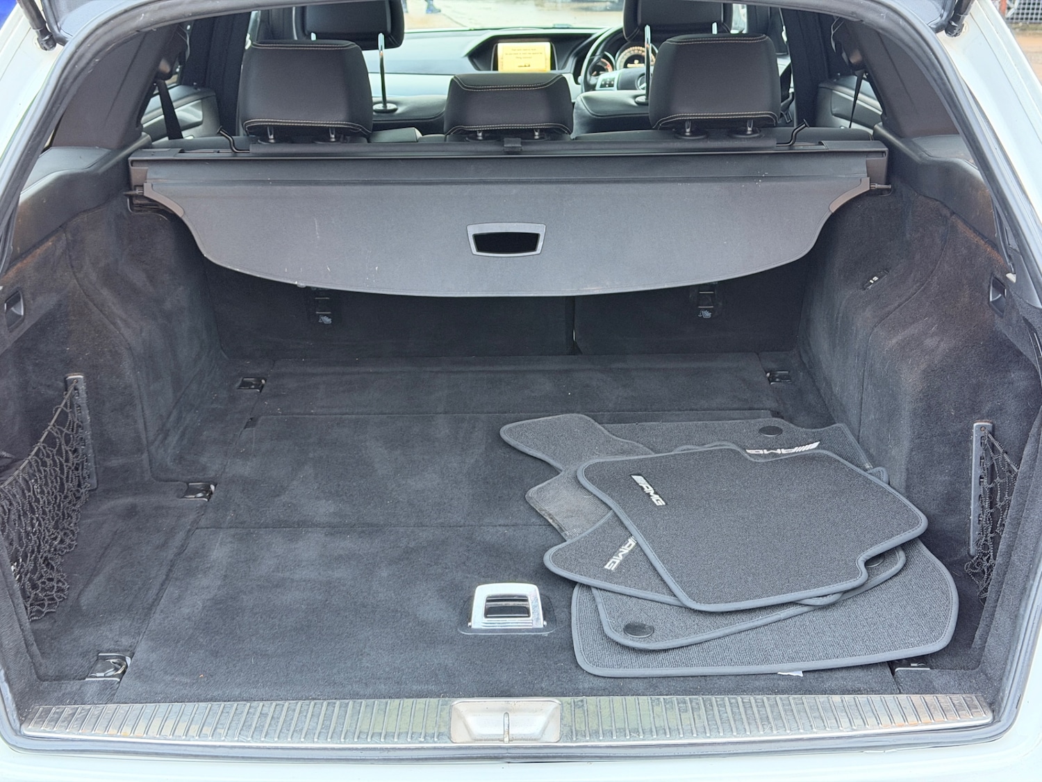 Used Mercedes-Benz E Class 2014 for sale - 77303894: Photo 17