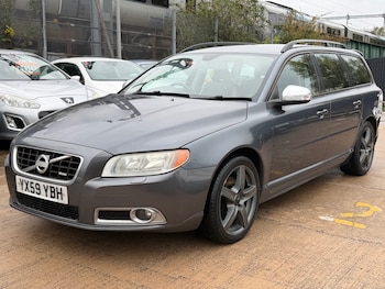 Used Volvo V70 2009 for sale - 76140857: Photo