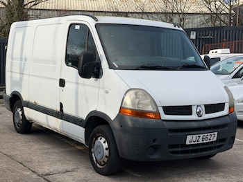 Renault Master feature image