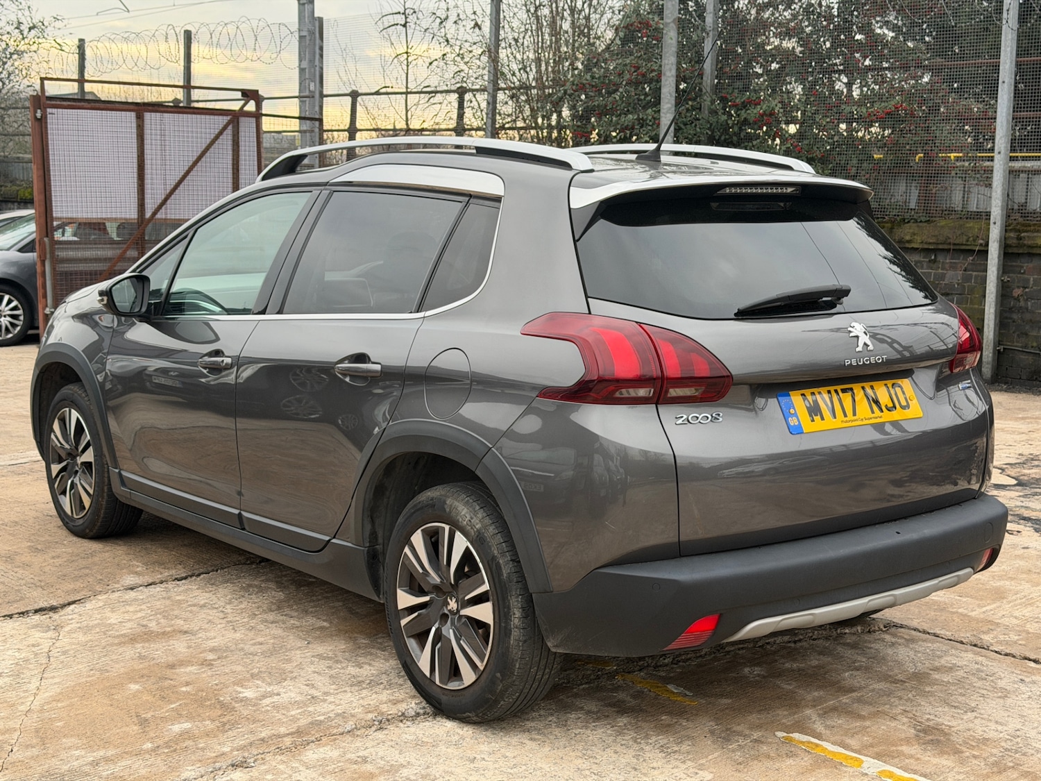 Used Peugeot 2008 2017 for sale - 77662143: Photo 7