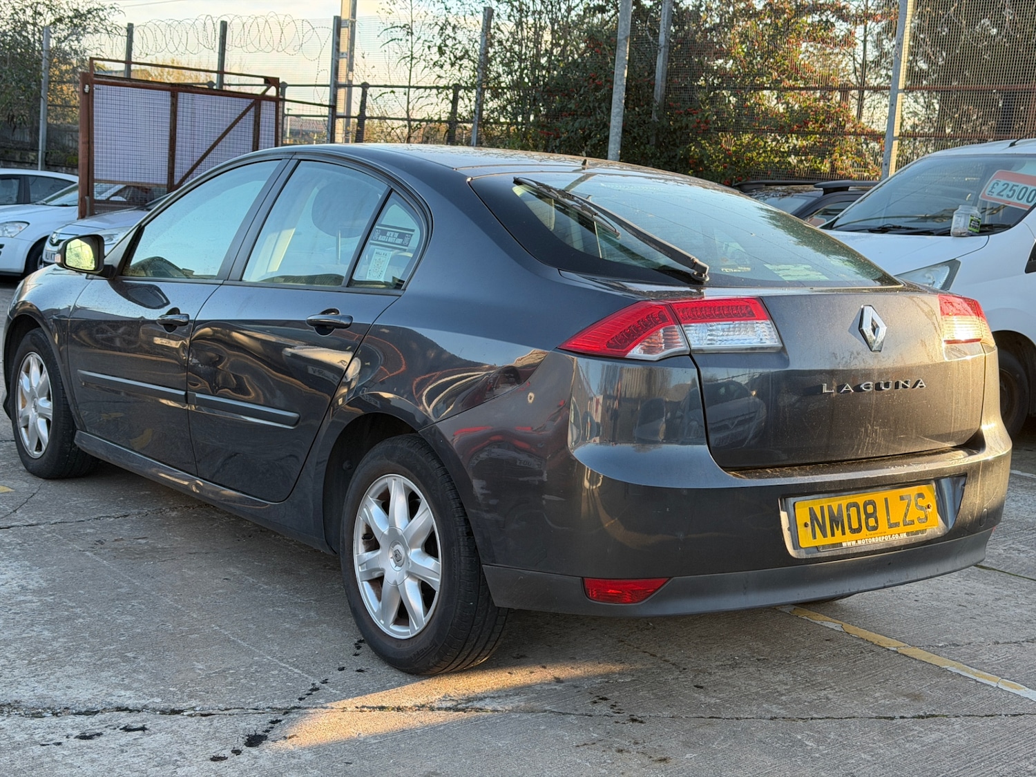 Used Renault Laguna 2008 for sale - 76648261: Photo 4
