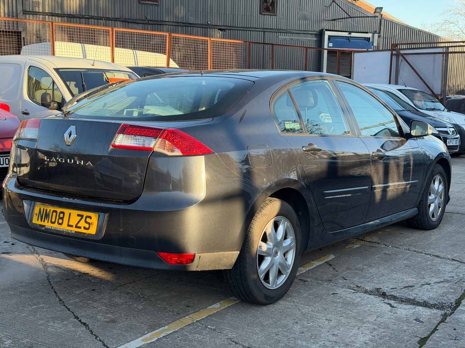 Used Renault Laguna 2008 for sale - 76648261: Photo 6